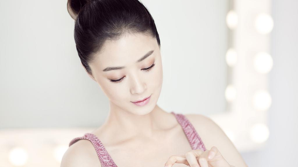 蒋欣性感唯美写真