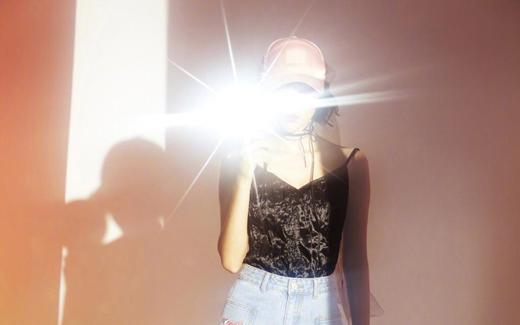 唐艺昕梦幻时尚写真