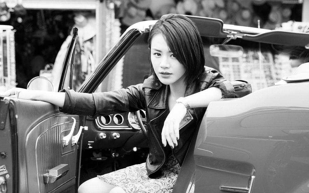 马思纯清新时尚大片