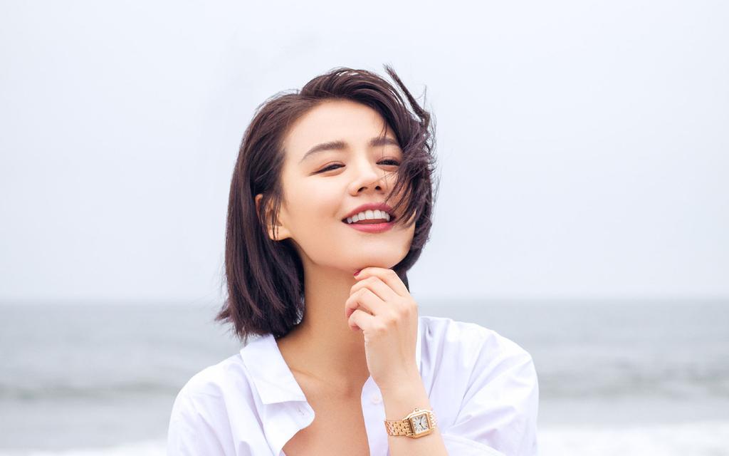 马思纯清新时尚大片