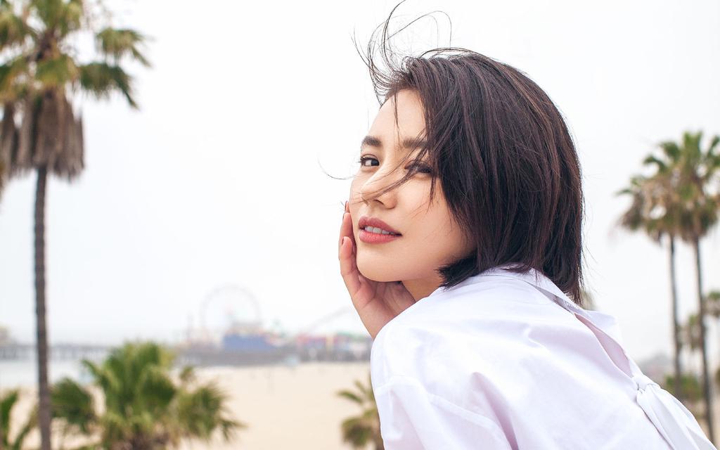 马思纯清新时尚大片