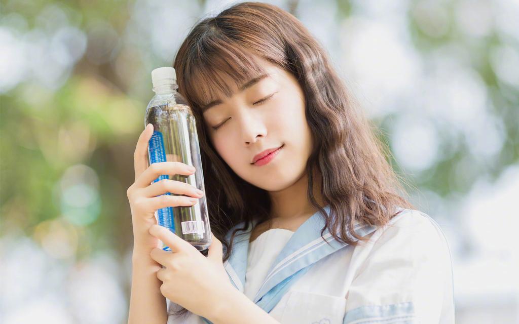 校园美女清纯唯美写真