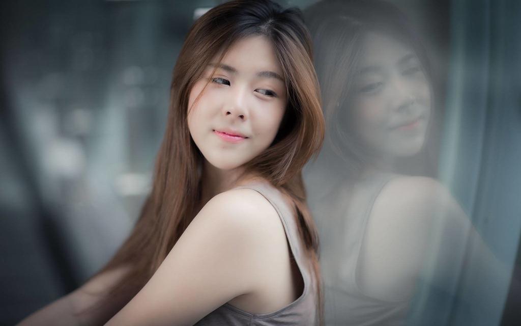 长发清新美女气质