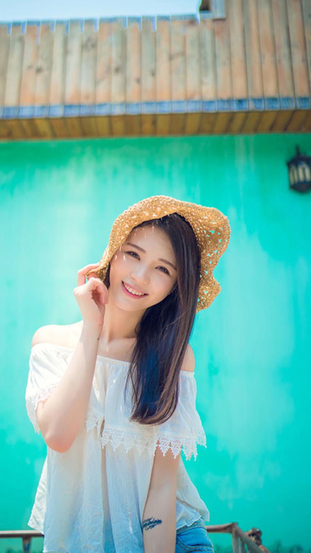 阳光女孩户外写真