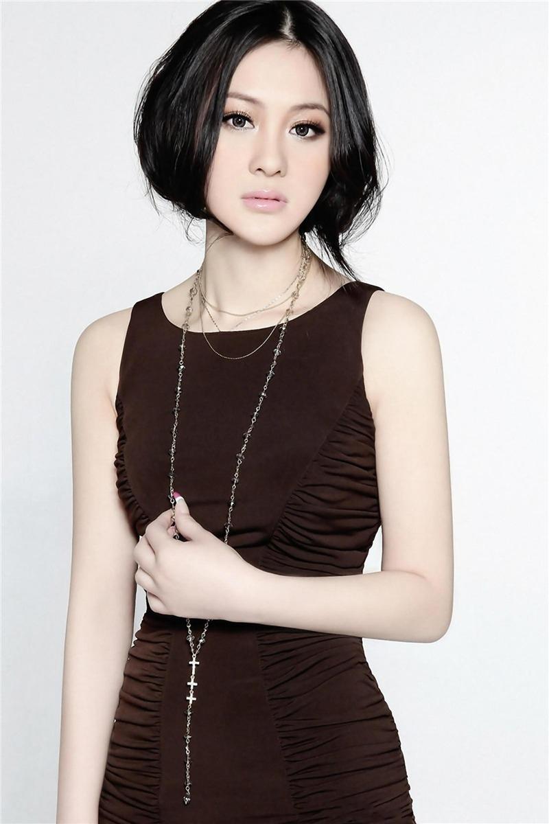 潘恩思性感美腿写真