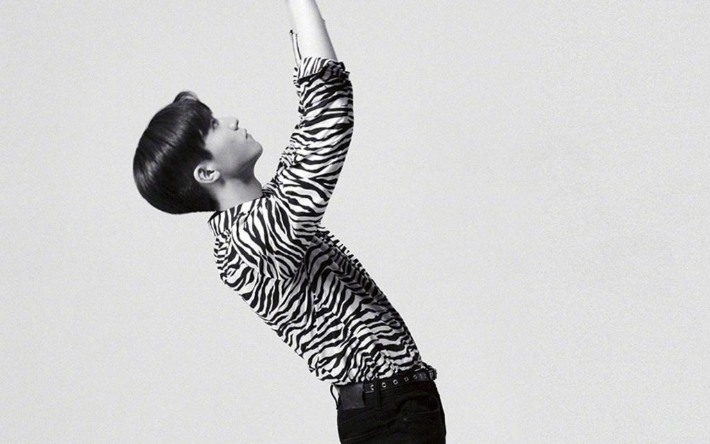 陈立农复古胶片杂志写真