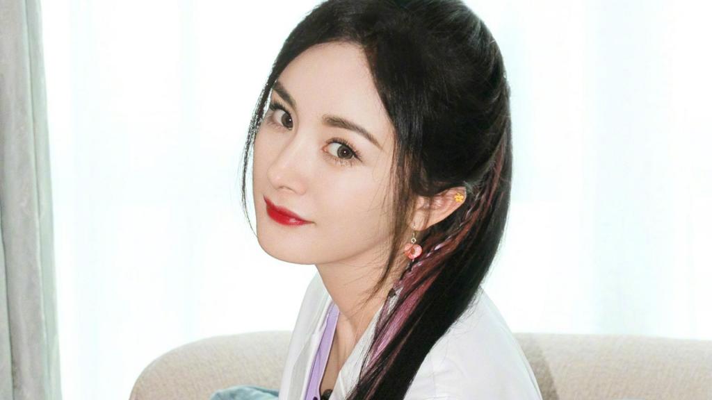 气质女神杨幂迷人写真