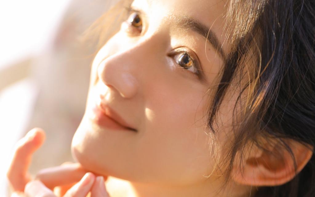 镂空衫美女性感写真