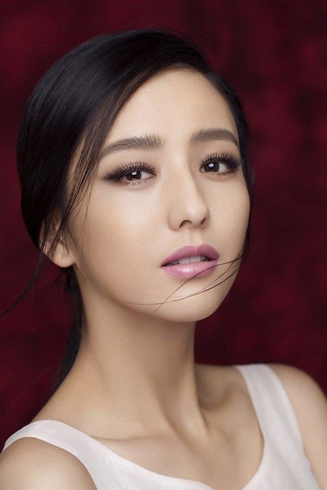 气质女神佟丽娅个性写真