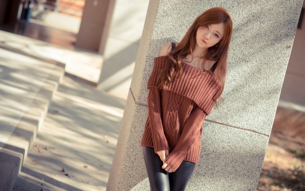 亚洲美女