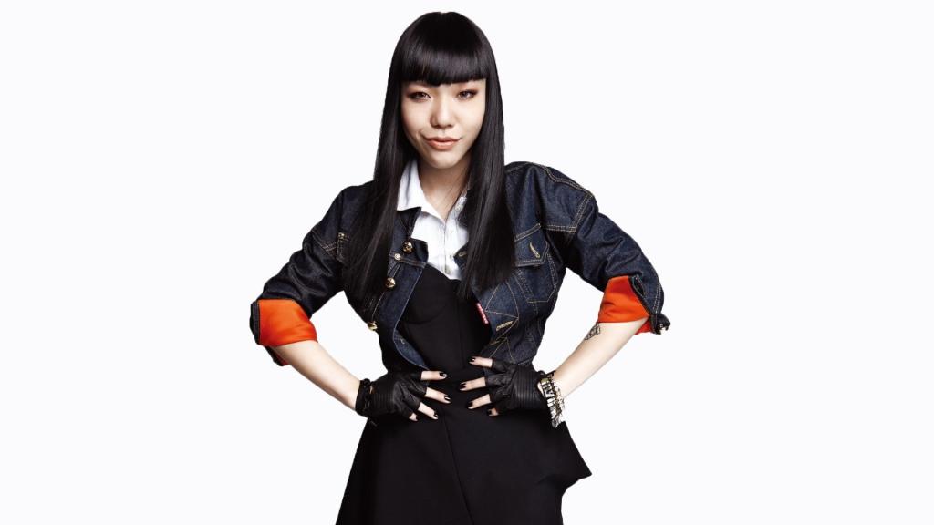 歌手吴莫愁图片