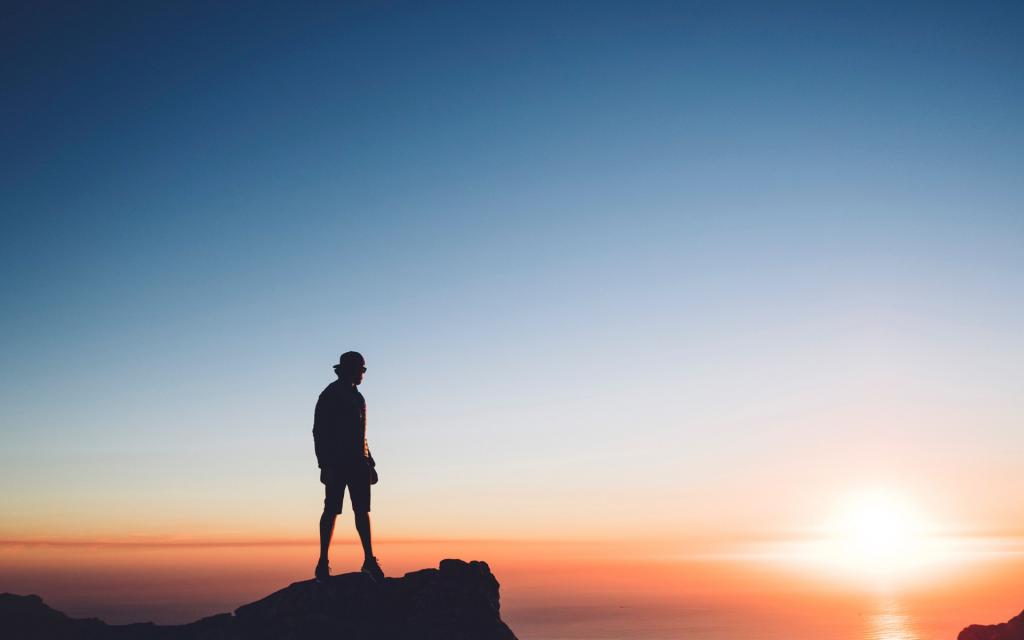 逆光人像剪影唯美意境