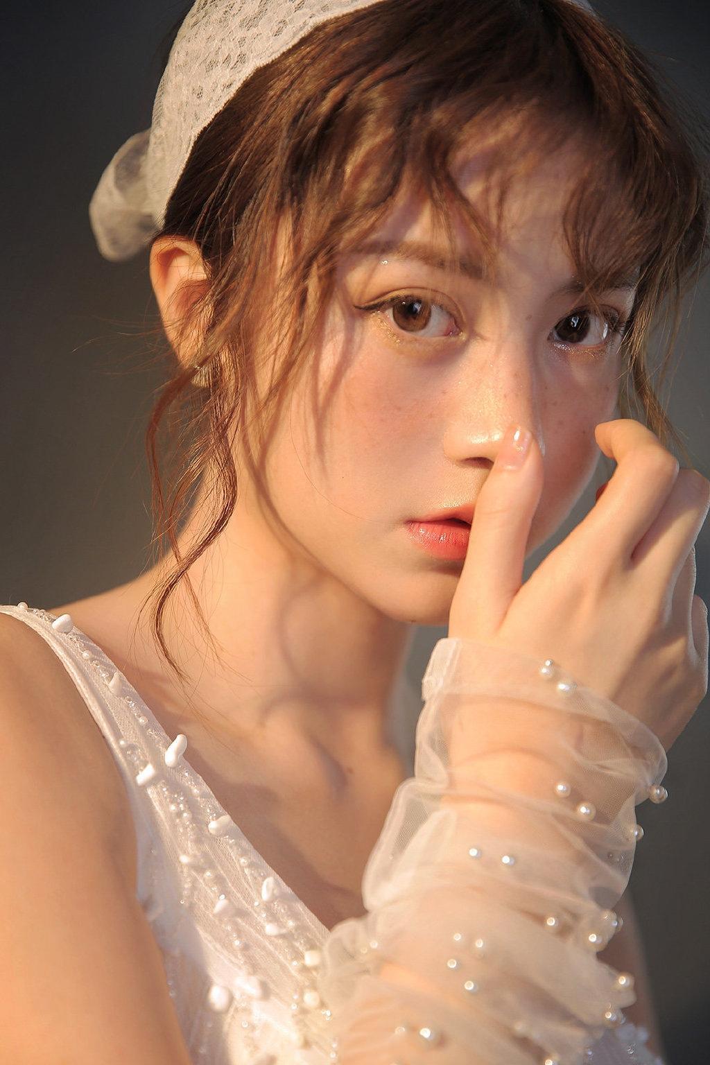 性感蕾丝美女唯美梦幻仙气居家私房写真