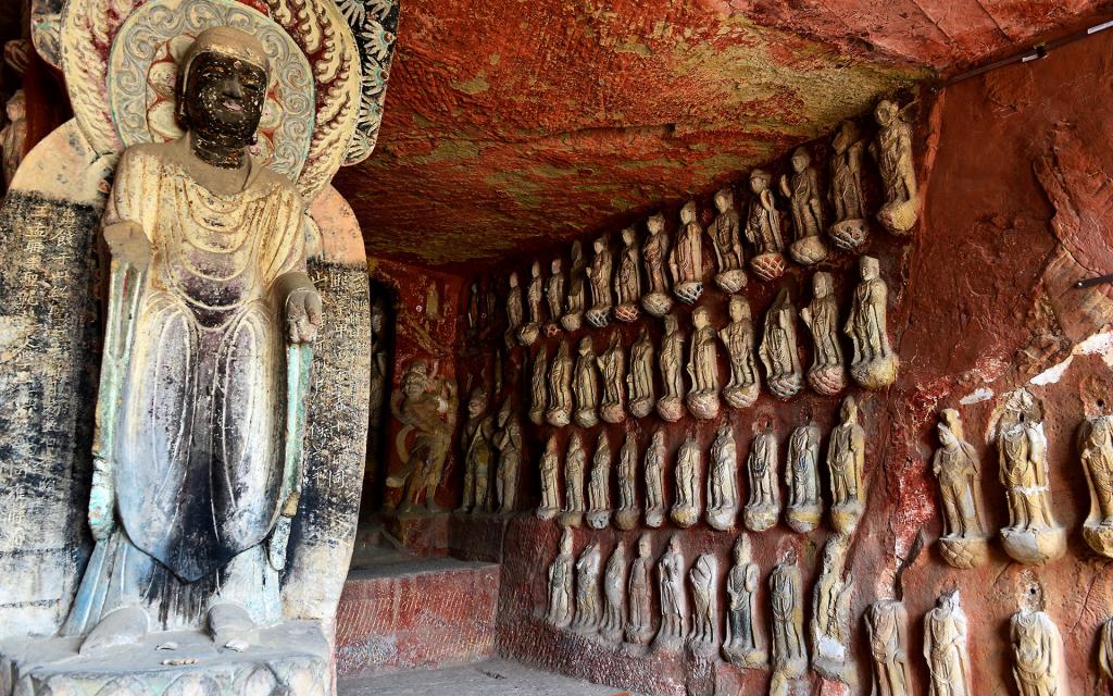 四川广元千佛崖石窟风景区