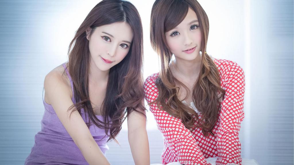 陈怡君张齐郡写真