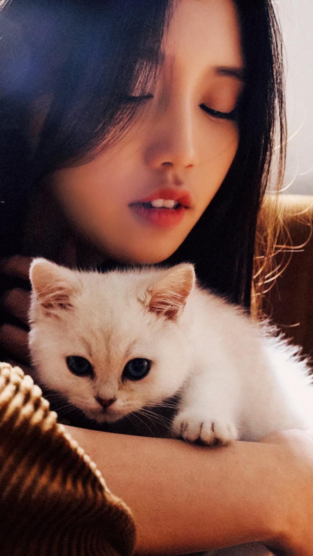 美女与猫唯美写真