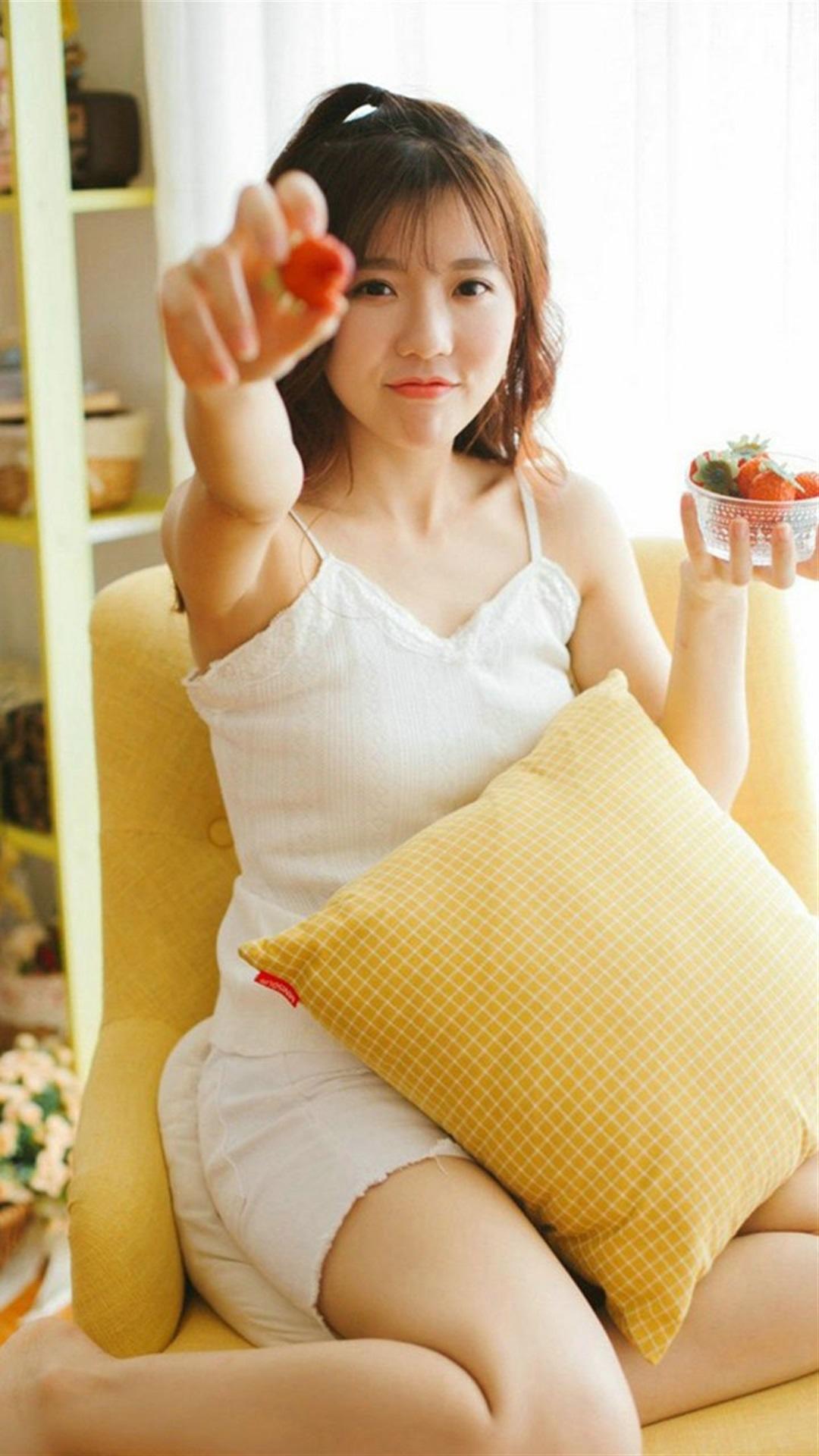 可爱甜美萝莉型美女写真