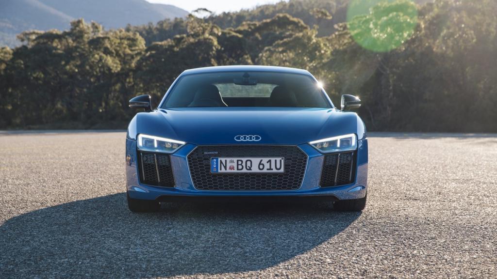 奥迪R8 V10 汽车