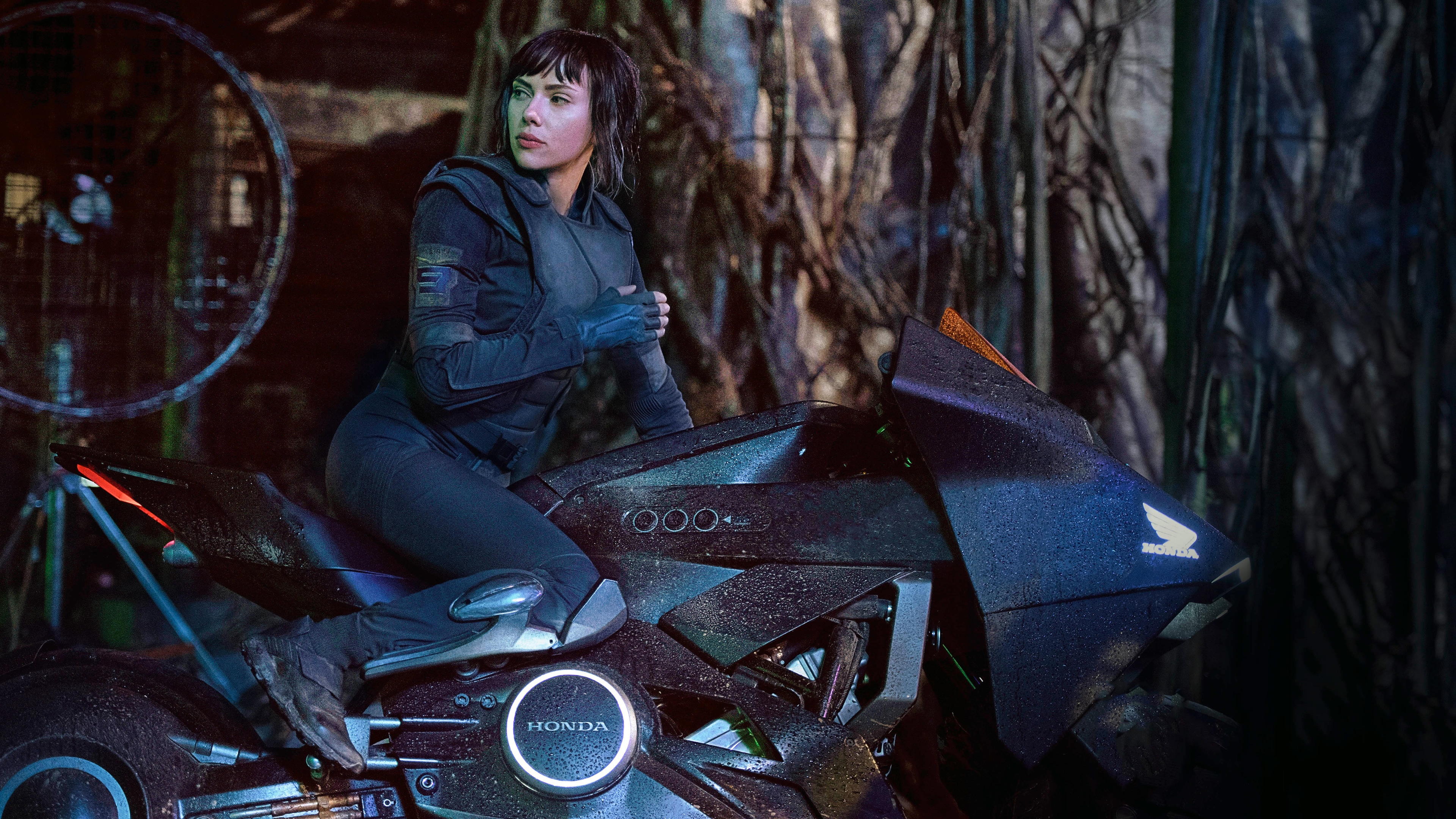 《攻壳机动队》草剃素子