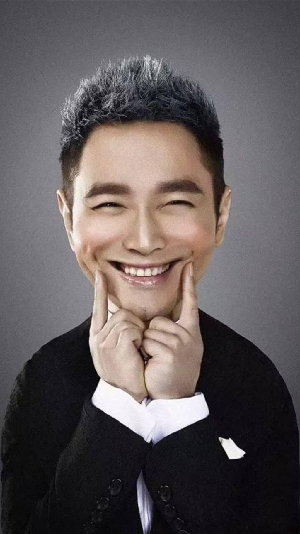 黄哓明黑白个性搞怪写真