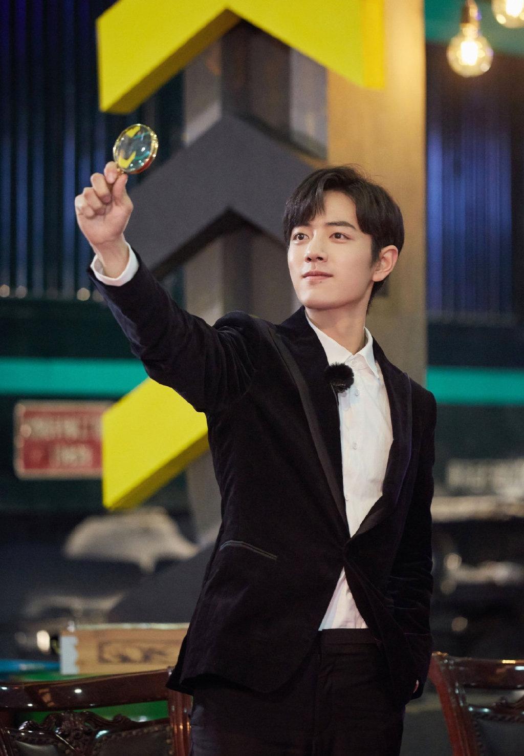 男神肖战俊朗帅气剧照