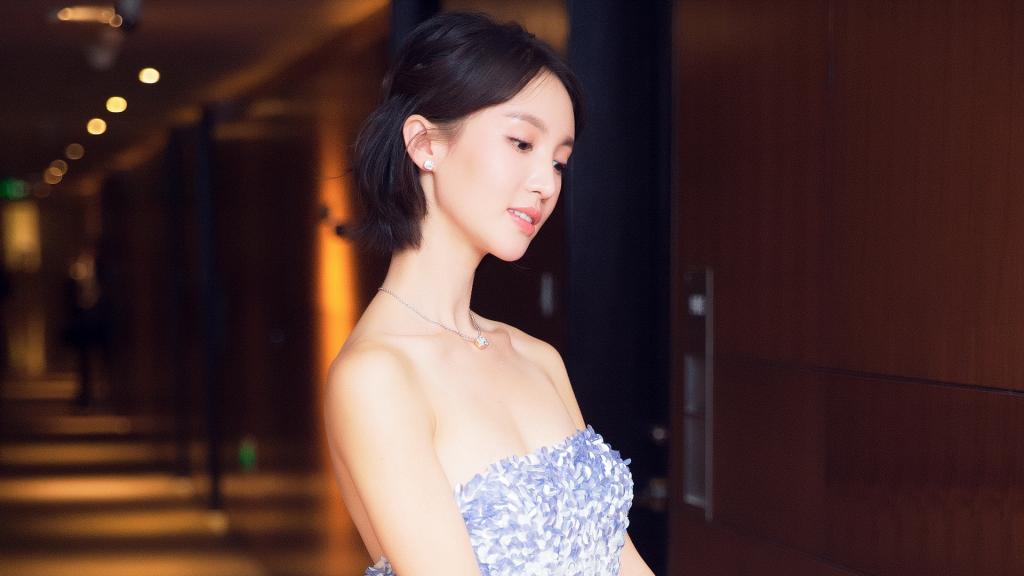 女明星金晨写真
