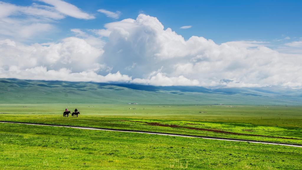 巴音布鲁克草原神秘的美