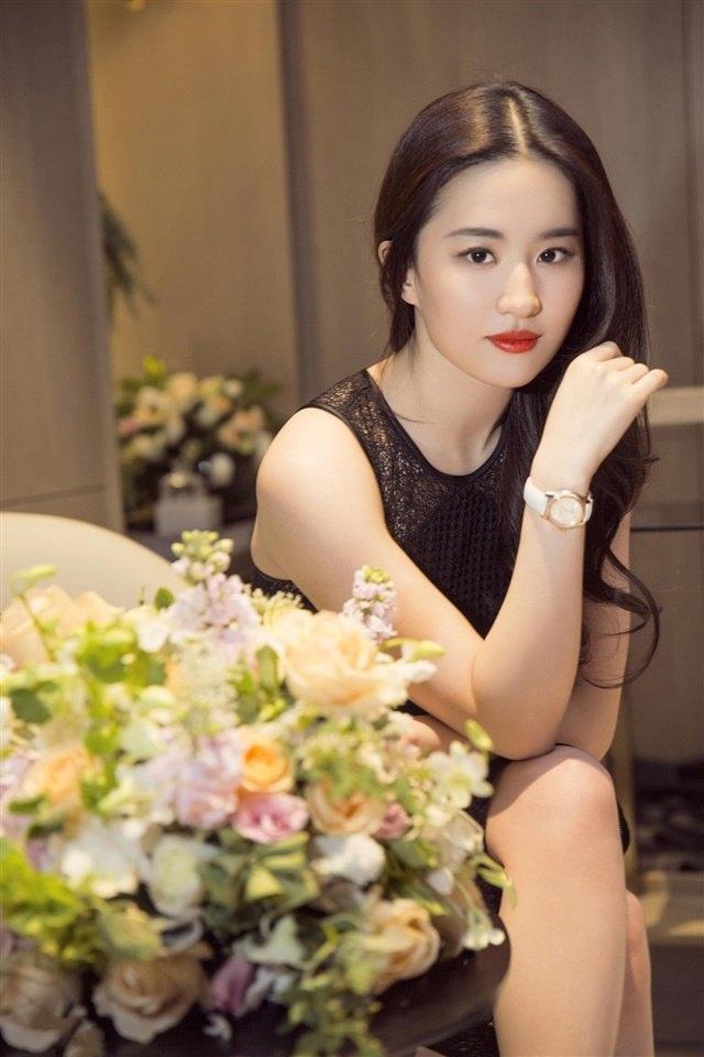 神仙姐姐刘亦菲清新写真