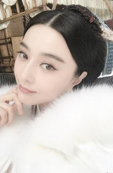 电视剧《赢天下》范冰冰自拍照