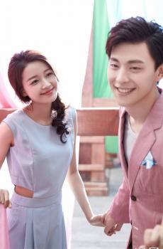 因为遇见你情人节浪漫海报