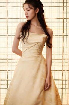 陈瑶时尚性感长裙优雅迷人写真-5