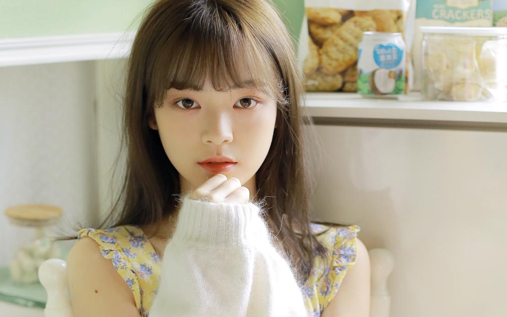 气质美女性感魅力写真