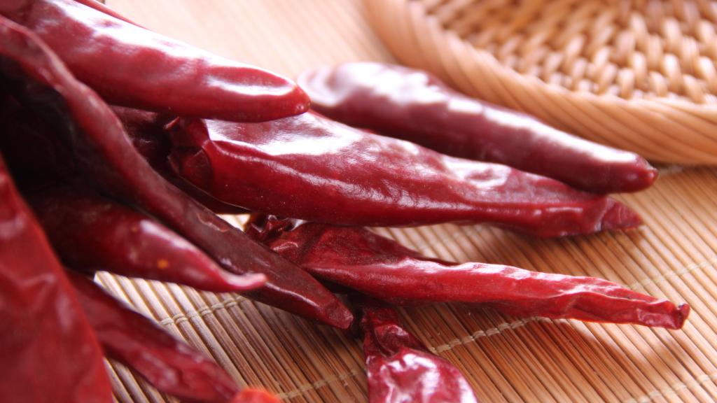 红红的干辣椒