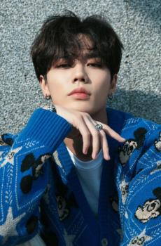 小鲜肉林彦俊休闲时尚写真