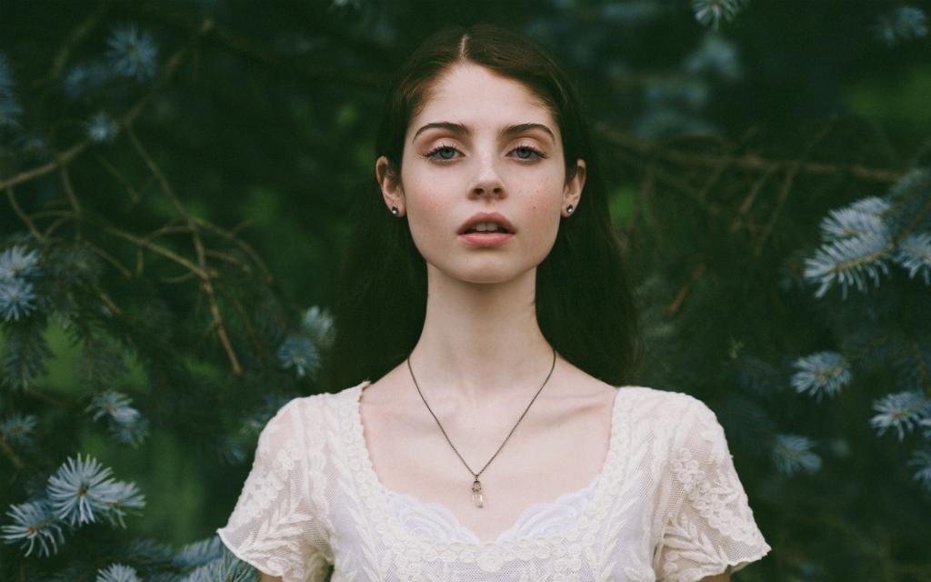 美女如云,风姿绰约