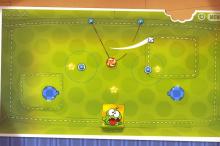 益智游戏《割绳子》