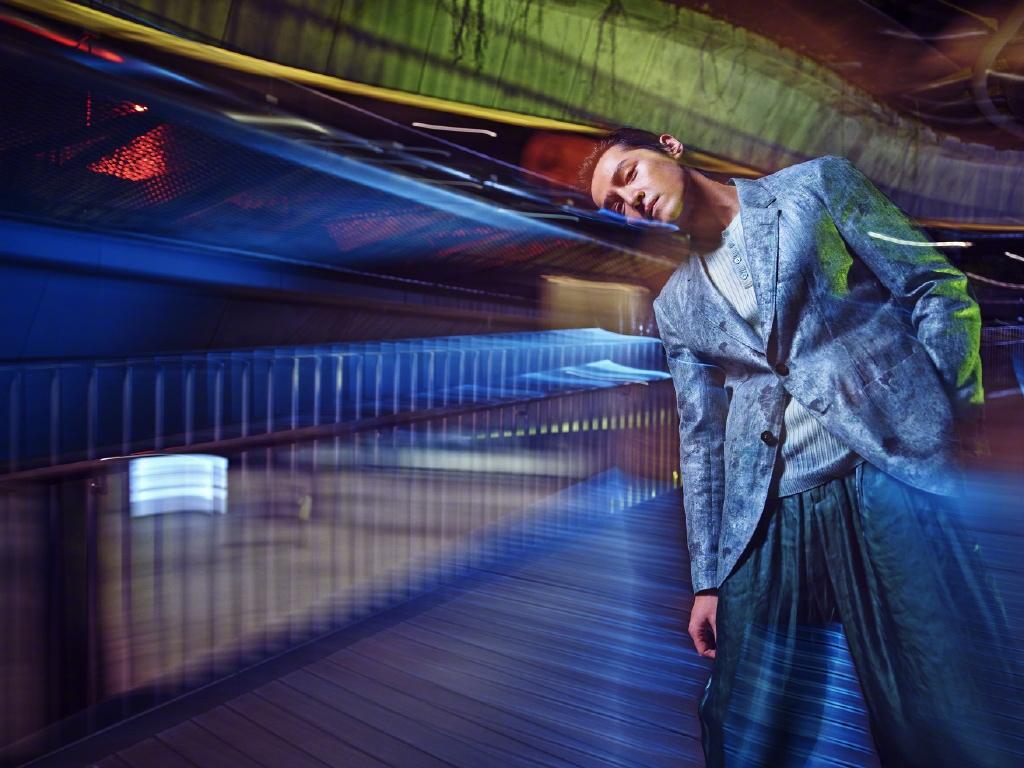 男神胡歌成熟儒雅时尚帅气写真