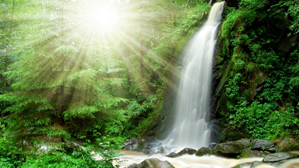 5k高清山间瀑布唯美风景