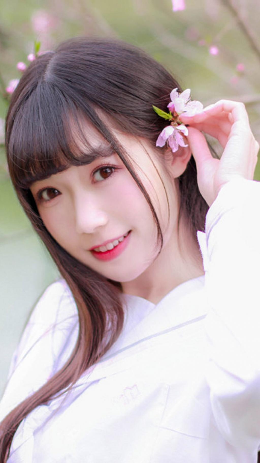 清纯少女学生制服诱人写真