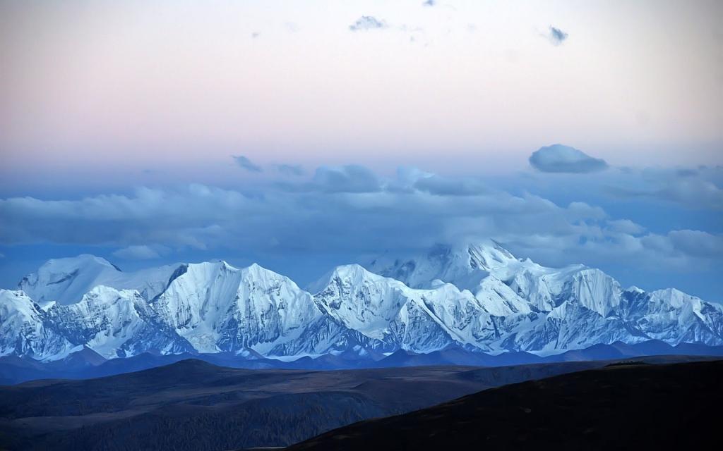 四川贡嘎山雪景