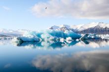 冰川是雪的宏观形态