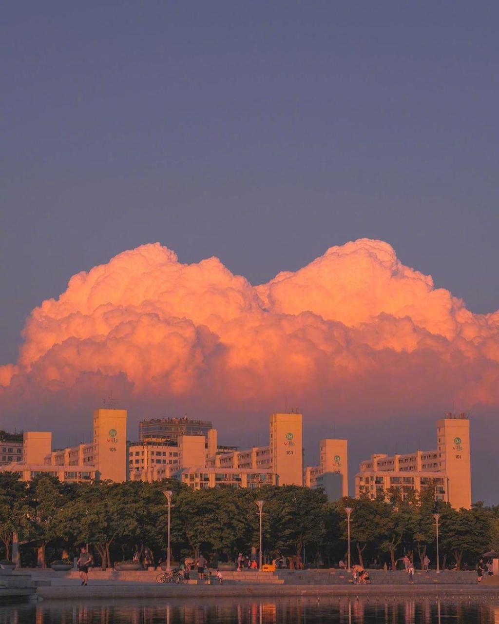 清新唯美迷人黄昏美景