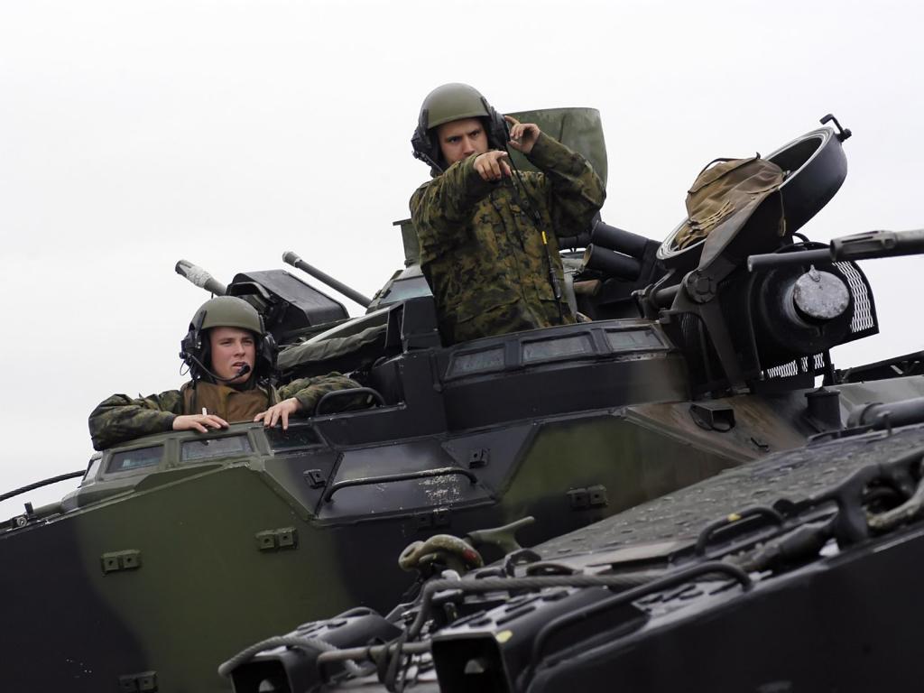 伺机而动的战区士兵