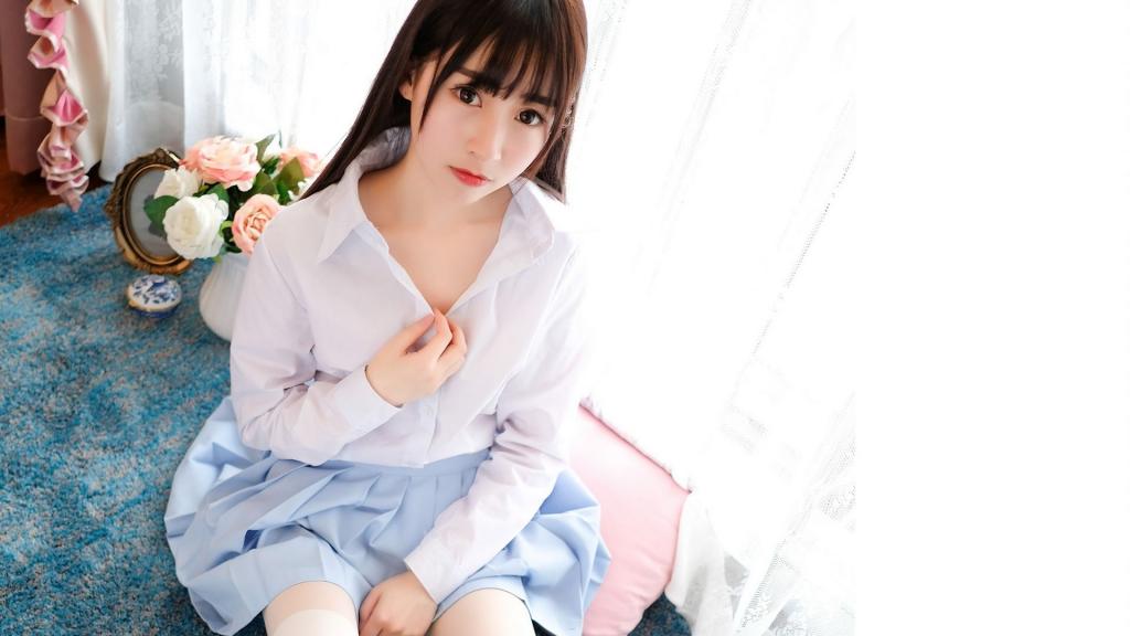 清纯萝莉美女