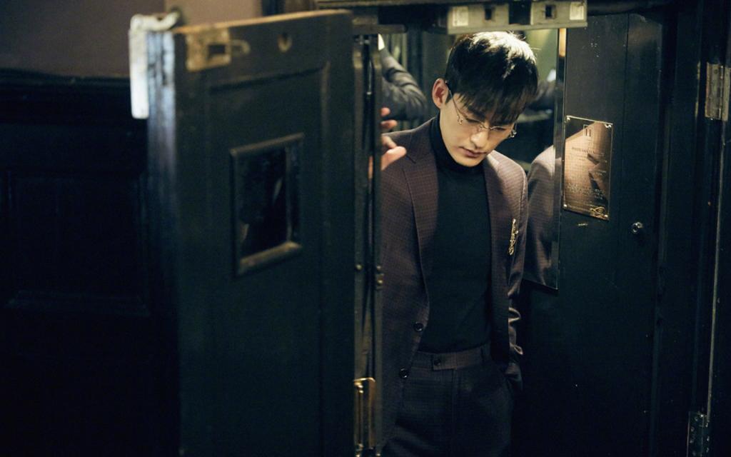 张翰全新冬日复古时尚写真