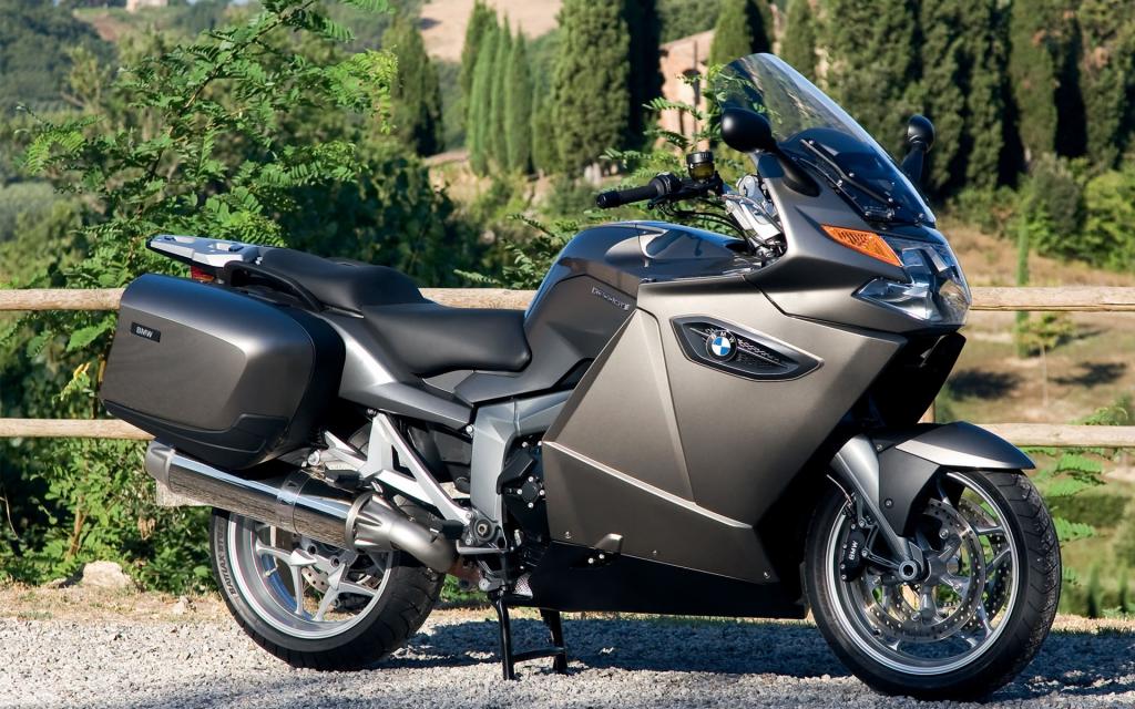 宝马 K 1300 GT摩托车
