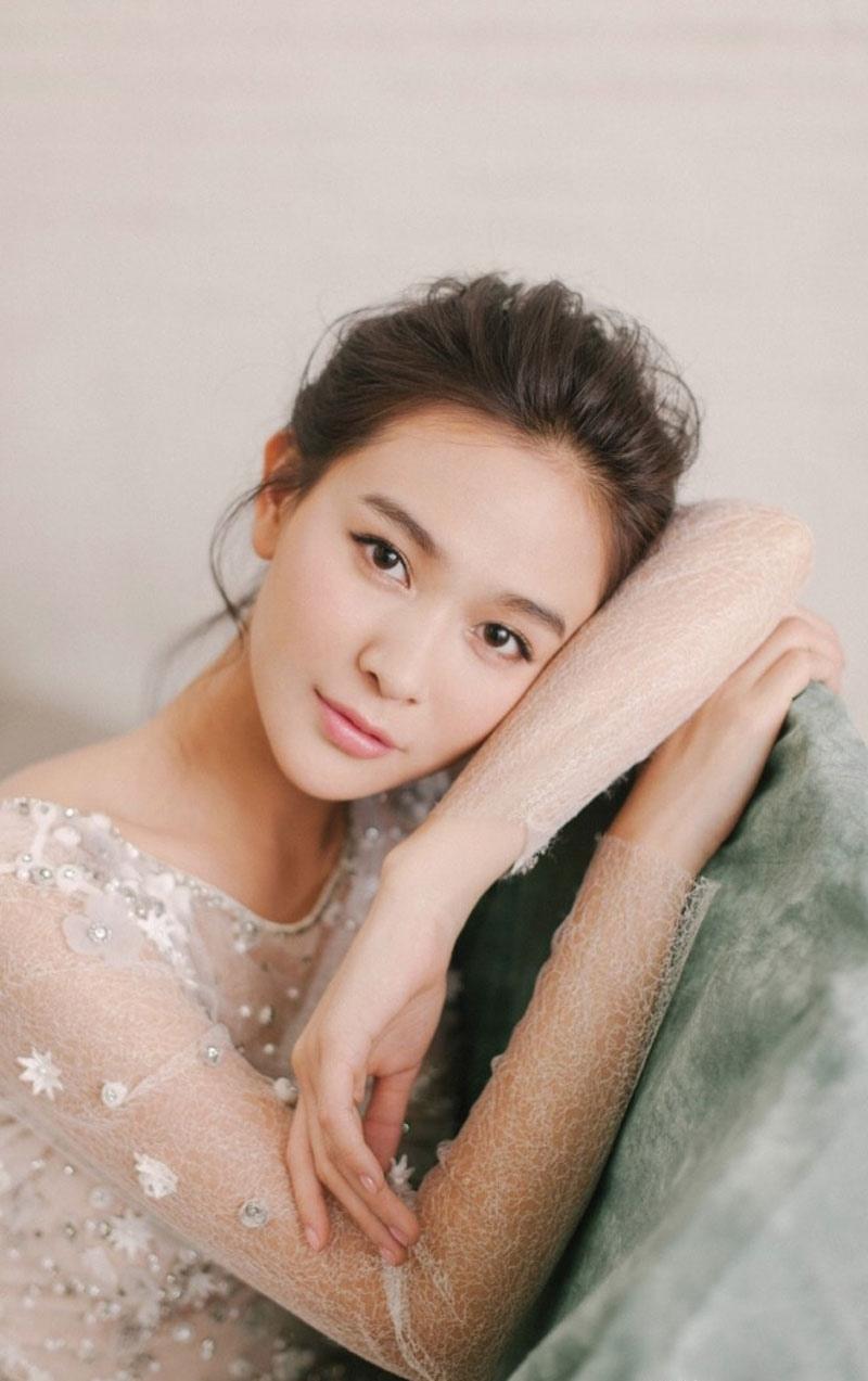 海铃唯美优雅婚纱写真