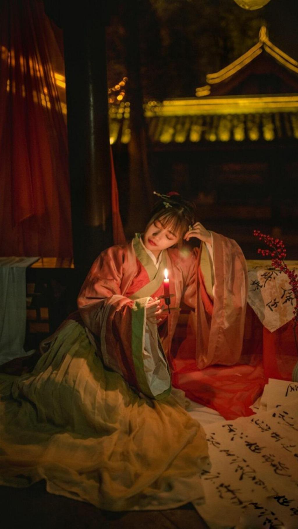 古风美女月昏黄写真