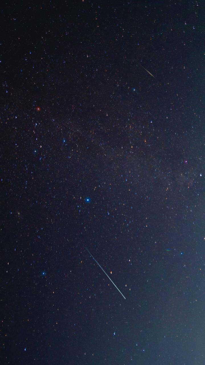 #迪拜人造流星雨