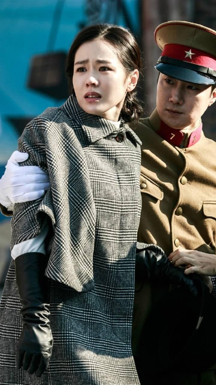 孙艺珍德惠翁主海报